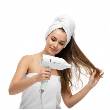 Secadora de Cabello Profesional Plegable RE-2032 de 1200W
