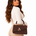 Cartera de Mujer Elegante con Asa y Correa Ajustable color Marrón - imagen 11
